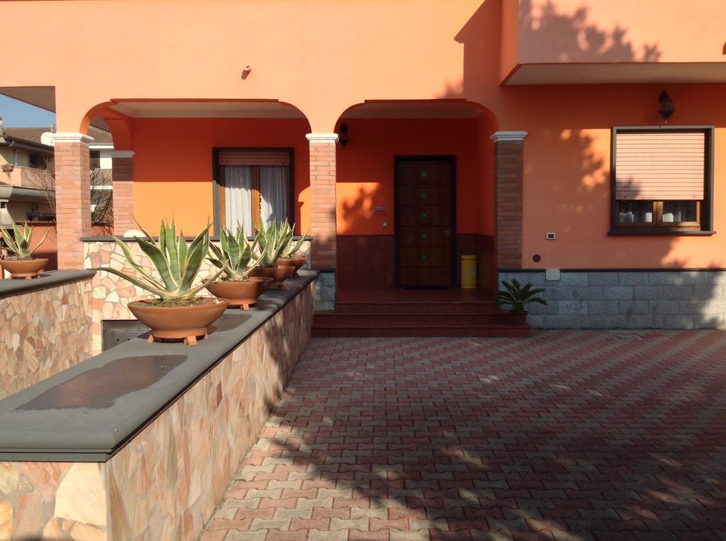 Orange Holiday Home Torvaianica Dış mekan fotoğraf