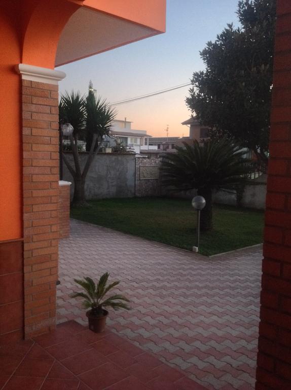 Orange Holiday Home Torvaianica Dış mekan fotoğraf
